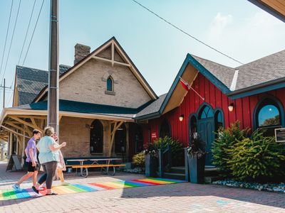 The Tillsonburg Station Arts Centre: Off the rails and right on track 